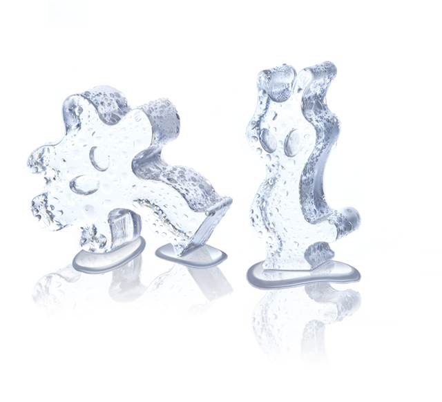 Tavita violet figurine gheata