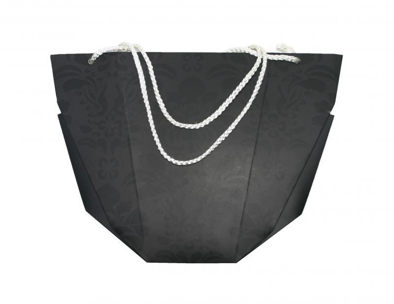 Frapiera neagra carton